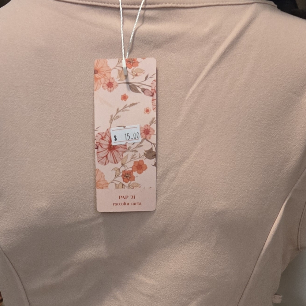 New!  Women's Lace Up Buckled Vest - Picture 4 of 7